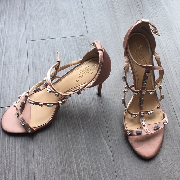 Badgley Mischka Shoes - Badgley Mischka “Jewel” Pumps (NEW)